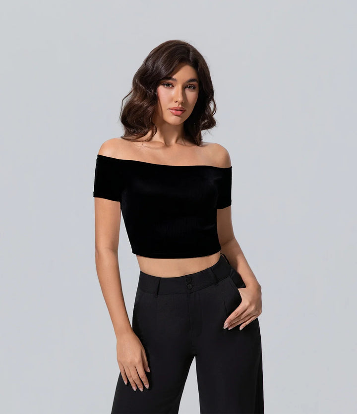 Polera Mujer Off Shoulder negro terciopelo hombros descubiertos Camisetas, Casual, Elegant, Key, Moda